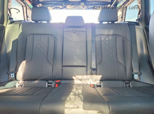 5UX53GP0XS9003223 2025 BMW X3 Black Вид задніх сидінь