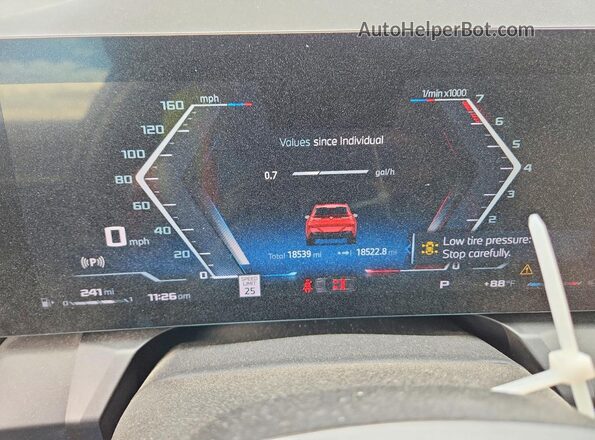 5UX73GP04S9Y52773 2025 BMW X3 Red ხელსაწყოთა პანელის ხედი