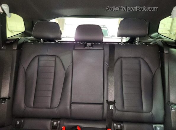 5UX83DP03R9U24612 2024 BMW X3 Темно-бордовый Вид задних сидений