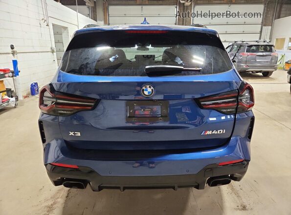 5UX83DP03R9W77994 2024 BMW X3 Blue Widok z tyłu