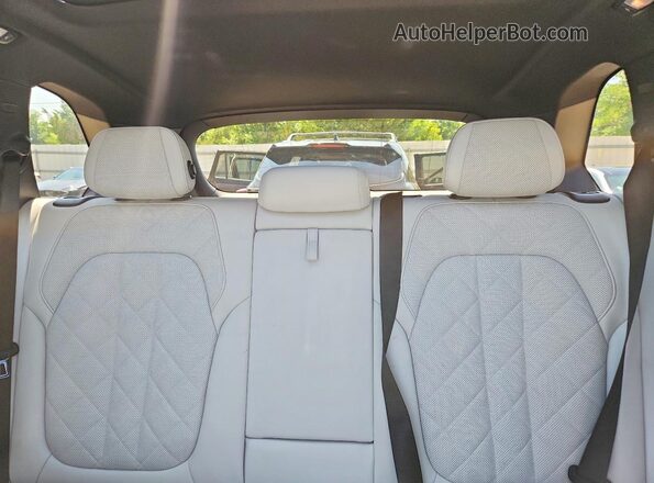 5UXCR4C00P9R29468 2023 BMW X5 Green უკანა სავარძლების ხედი