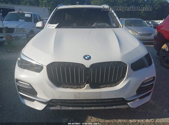 5UXCR4C02L9B44317 2020 BMW X5 White Вид щитка приладів