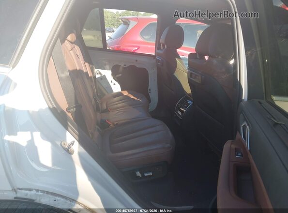 5UXCR4C02L9B44317 2020 BMW X5 White Вид наклейки з VIN-кодом