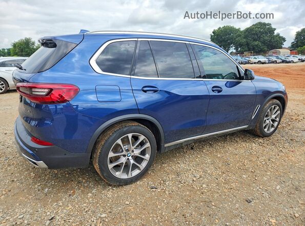 5UXCR4C02LLW63495 2020 BMW X5 Blue Rear right