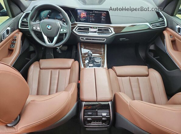 5UXCR4C02LLW63495 2020 BMW X5 Blue Dashboard view