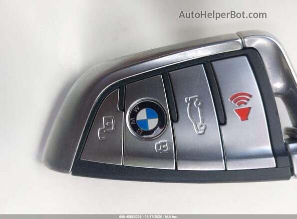 5UXCR4C03LLT18685 2020 BMW X5 Black Dashboard view