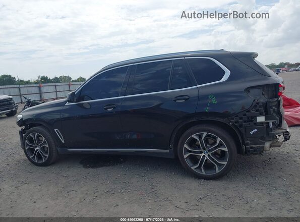 5UXCR4C03LLT18685 2020 BMW X5 Black 