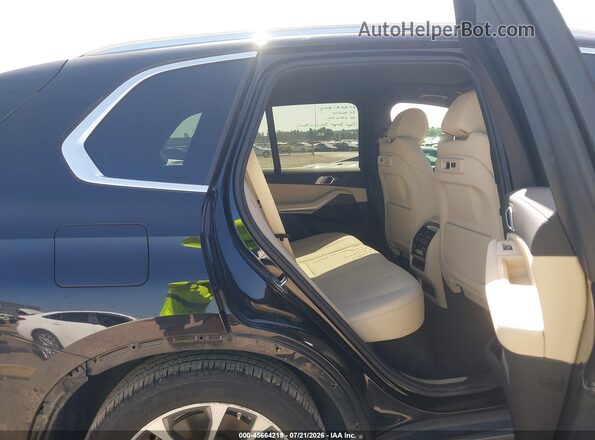 5UXCR4C04L9B26224 2020 BMW X5 Black Vista de la etiqueta del VIN