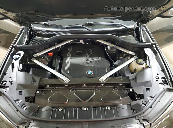 5UXCR4C05M9E73496 2021 BMW X5 Green Շարժիչի բաժամունքի տեսք