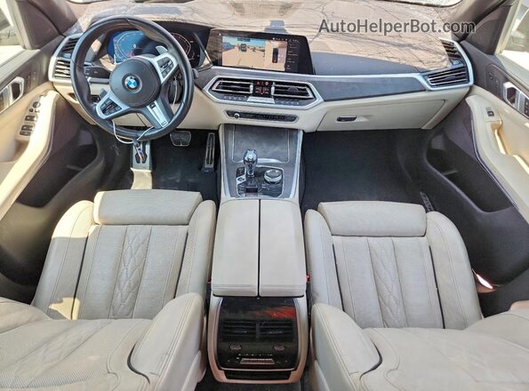 5UXCR4C06N9J28072 2022 BMW X5 Black Առջևի վահանակի տեսք