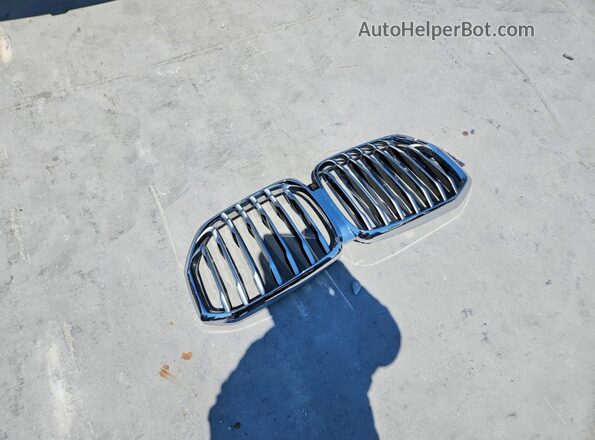 5UXCR4C06N9J28072 2022 BMW X5 Black VIN կոդի պիտակի տեսք