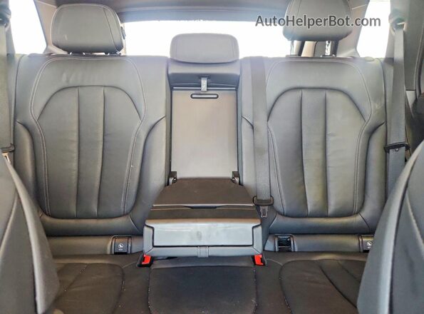 5UXCR4C07L9B09188 2020 BMW X5 Blue Vista de los asientos traseros