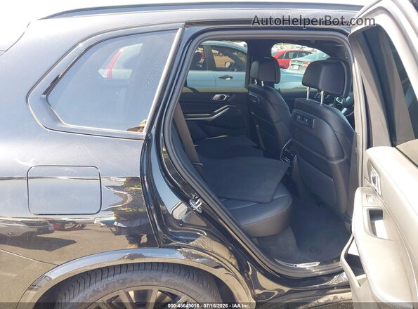 5UXCR4C09N9M02848 2022 BMW X5 Black VIN კოდის სტიკერის ხედი