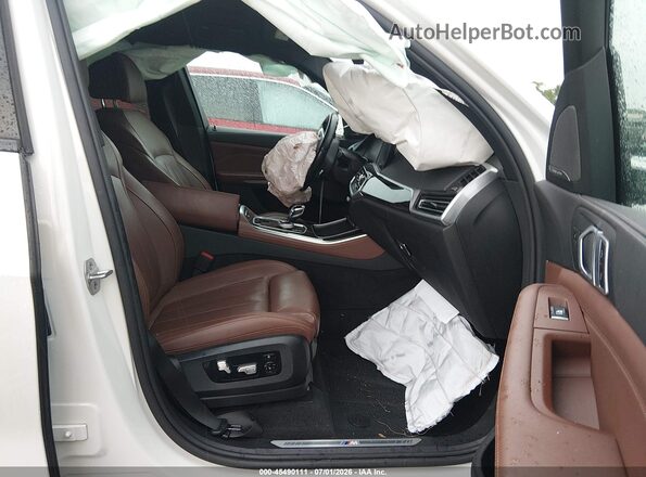 5UXCR6C01M9D93978 2021 BMW X5 White Սալոնի դիմացի տեսք