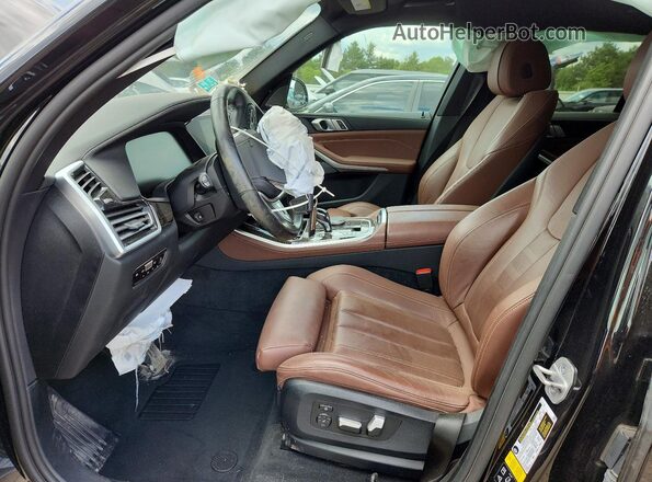 5UXCR6C01M9F43779 2021 BMW X5 Black Front interior view