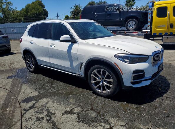 5UXCR6C01P9N92126 2023 BMW X5 Белый Передняя правая четверть