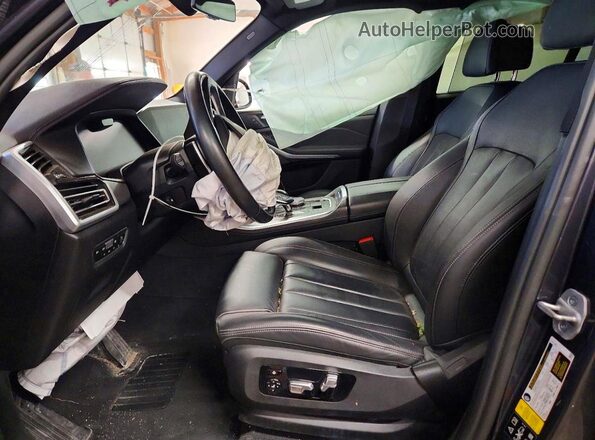5UXCR6C02M9F38817 2021 BMW X5 Charcoal Front interior view