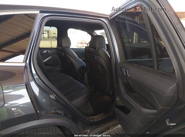 5UXCR6C02N9L56274 2022 BMW X5 Gray Вид наклейки з VIN-кодом