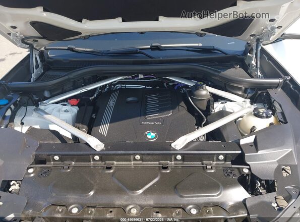 5UXCR6C03N9K56698 2022 BMW X5 Белый Вид сзади