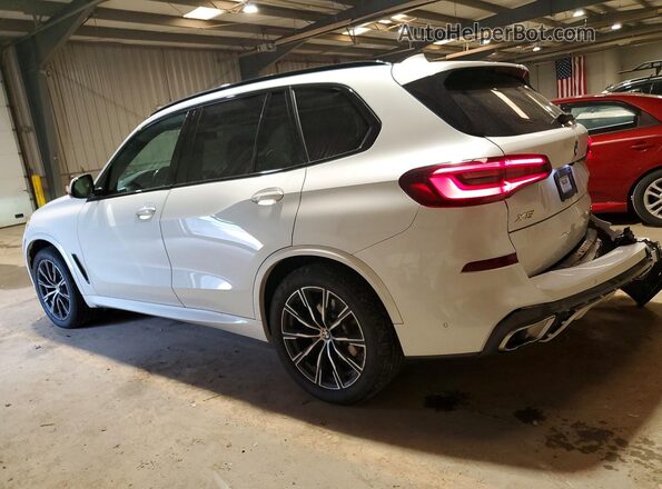 5UXCR6C03P9R05919 2023 BMW X5 White Trasero izquierdo