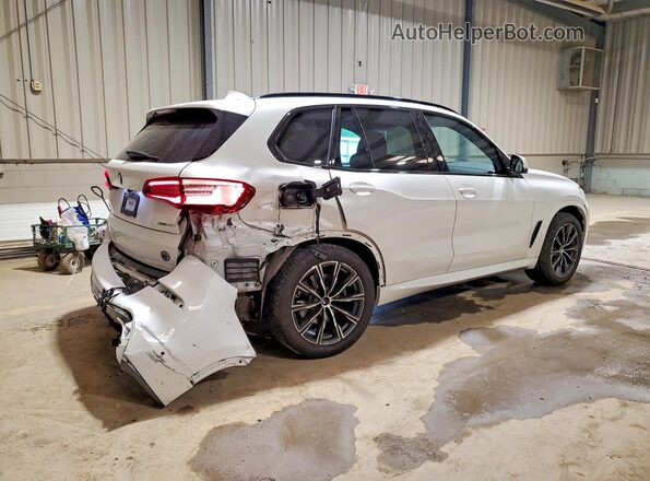 5UXCR6C03P9R05919 2023 BMW X5 White Trasero derecho