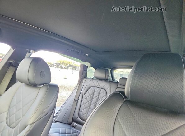 5UXCR6C04P9N69245 2023 BMW X5 Blue Rear seats view