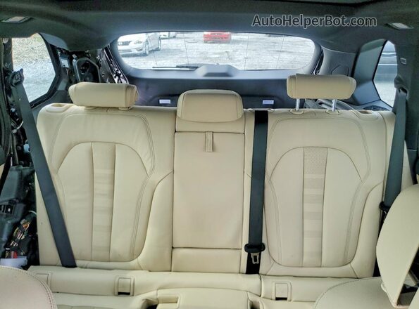 5UXCR6C05M9F89227 2021 BMW X5 Brown Вид задніх сидінь