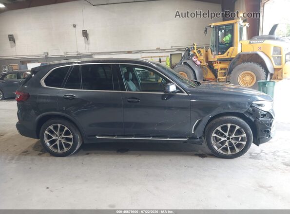 5UXCR6C06M9G00395 2021 BMW X5 Gray უკანა სალონის ხედი