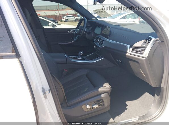 5UXCR6C06P9N64094 2023 BMW X5 White Вид салону спереду