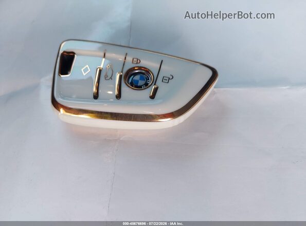 5UXCR6C06P9N64094 2023 BMW X5 White Вид панелі приладів