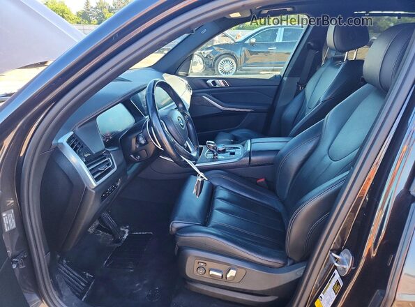 5UXCR6C07L9B27265 2020 BMW X5 Black Front interior view