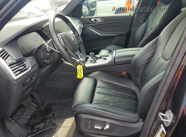 5UXCR6C07N9K87243 2022 BMW X5 Черный Вид салона спереди