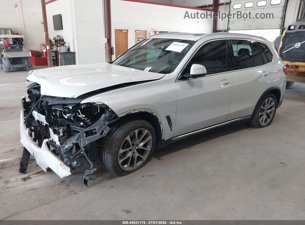 5UXCR6C07N9N11076 2022 BMW X5 White Przód lewy