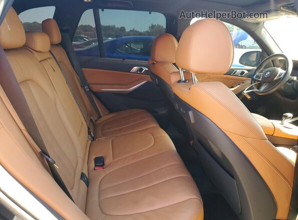 5UXCR6C08N9M37473 2022 BMW X5 Black Widok wnętrza z tyłu
