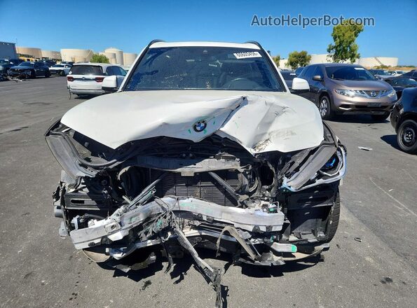 5UXCR6C09L9B65919 2020 BMW X5 White Вид спереду