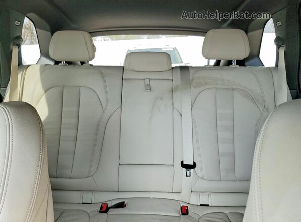 5UXCR6C09L9C96008 2020 BMW X5 Charcoal Հետևի նստատեղերի տեսք