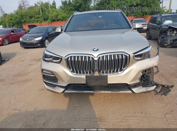 5UXCR6C50KLL61001 2019 BMW X5 Gold Вид щитка приладів