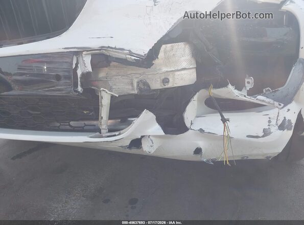 5UXCR6C52KLL11829 2019 BMW X5 White 