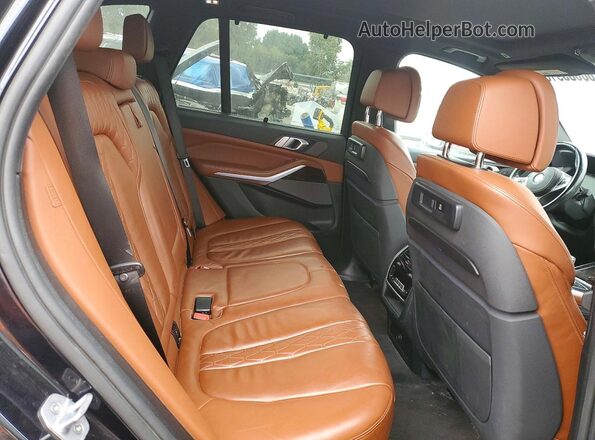 5UXCR6C54KLL06986 2019 BMW X5 Blue Вид задньої частини салону