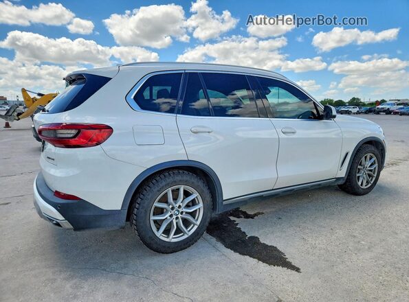 5UXCR6C57KLL08747 2019 BMW X5 Белый Задняя правая четверть