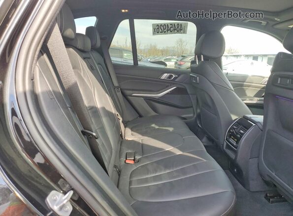 5UXCR6C57KLL35057 2019 BMW X5 Black Вид задньої частини салону