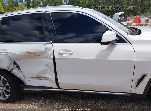 5UXCR6C59KLL26425 2019 BMW X5 White Սալոնի հետևի տեսք
