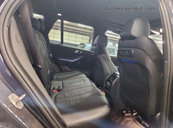5UXCR6C59KLL31284 2019 BMW X5 Серый Вид задней части салона