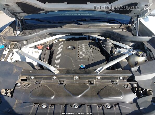 5UXCR6C5XKLL04868 2019 BMW X5 White Вид ззаду