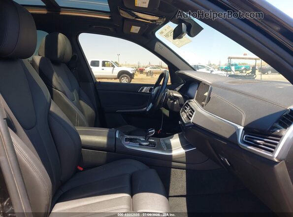 5UXCR6C5XKLL21430 2019 BMW X5 Black Vista interior delantera
