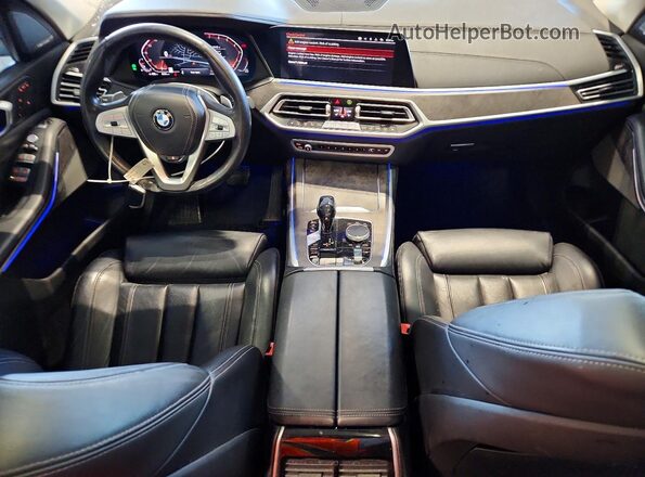 5UXCW2C00L9B98678 2020 BMW X7 White Widok deski rozdzielczej