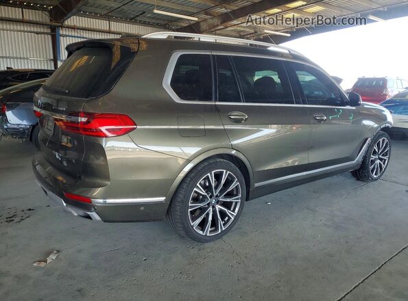 5UXCW2C01M9E73475 2021 BMW X7 Зеленый Задняя правая четверть