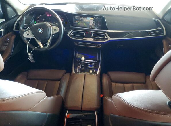 5UXCW2C01M9E73475 2021 BMW X7 Зеленый Вид панели приборов