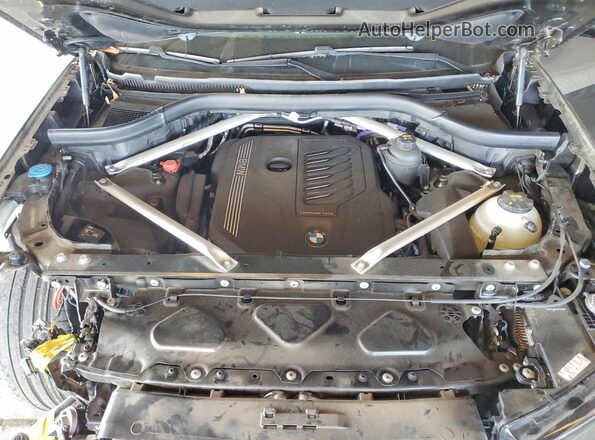 5UXCW2C01M9E73475 2021 BMW X7 Зеленый Вид подкапотного пространства
