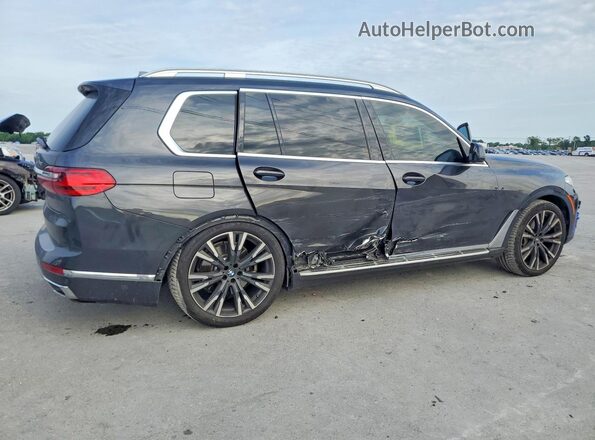5UXCW2C01M9H18064 2021 BMW X7 Charcoal Задня права чверть